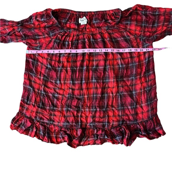 REPUBLIC Plaid Riffle Hem Versatile Long Sleeve Top in Red Black Large - Picture 4 of 7